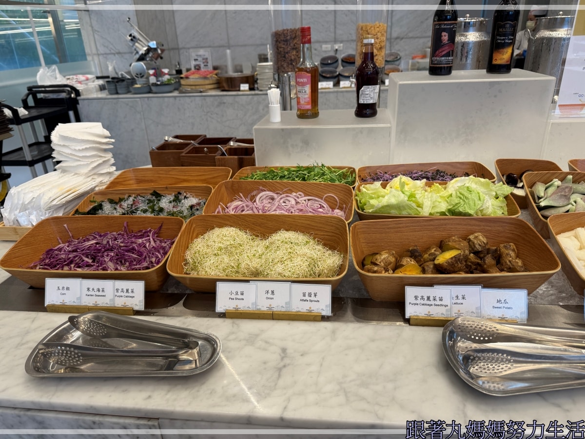 【宜蘭.礁溪.風華度假酒店.宜蘭美食】吃吃喝喝的宜蘭.雖然下雨泡湯剛剛好.有滑水道的飯店 - 第52張圖