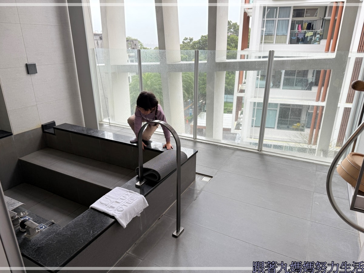 【宜蘭.礁溪.風華度假酒店.宜蘭美食】吃吃喝喝的宜蘭.雖然下雨泡湯剛剛好.有滑水道的飯店 - 第24張圖