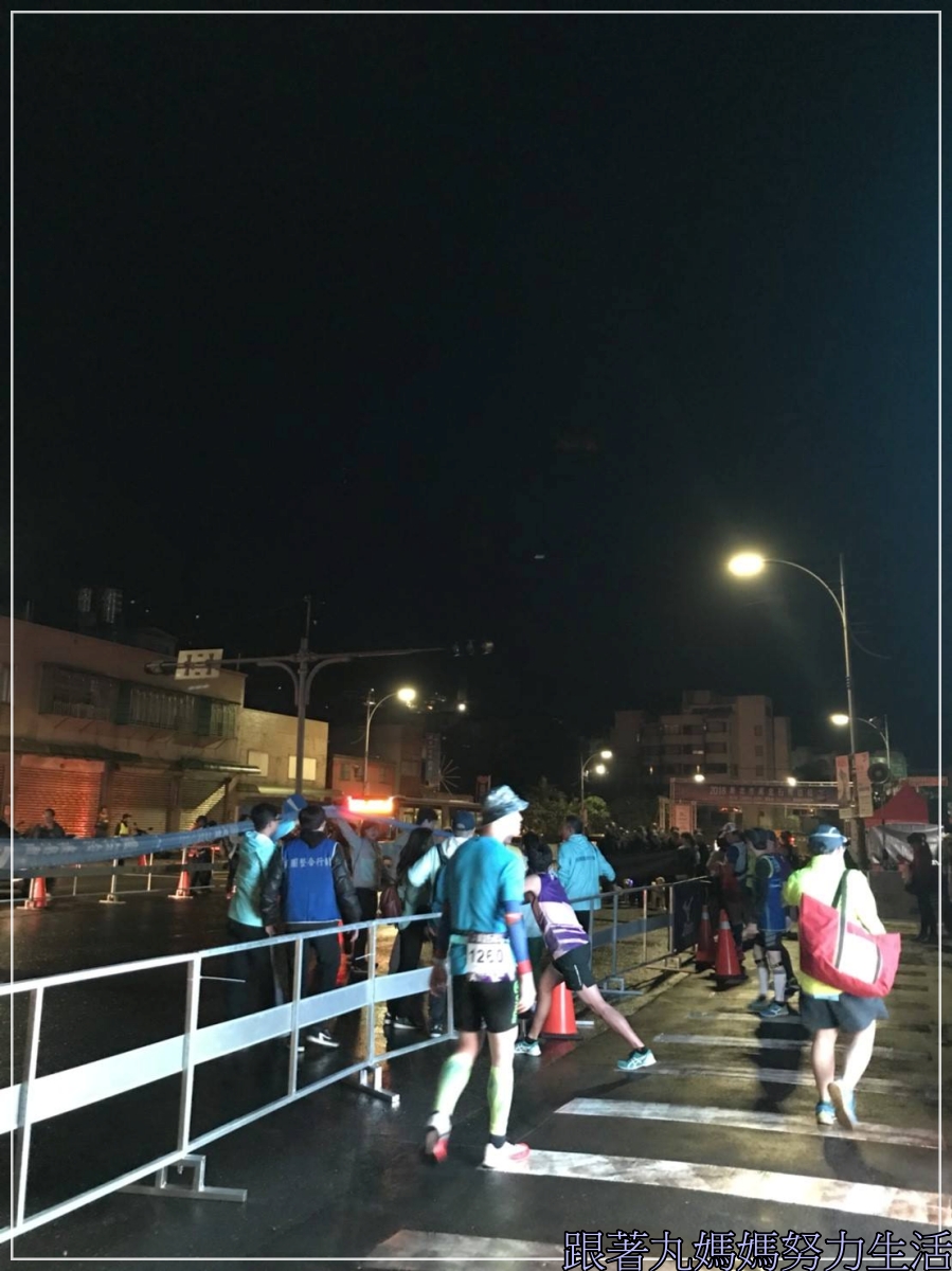 【回顧‧2018萬金石馬拉松】跑了四年總算出頭天了之爆笑萬金石馬拉松 - 第9張圖