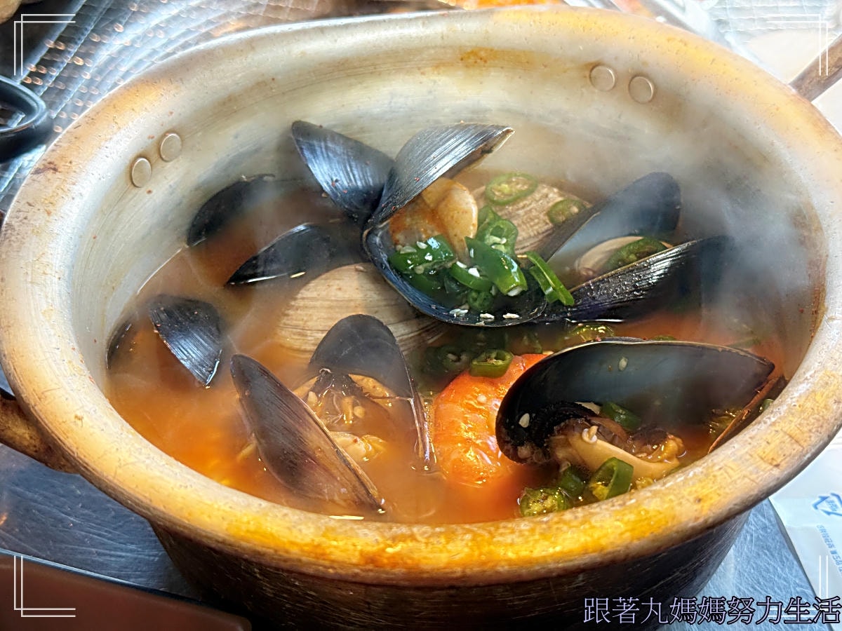 【韓國.釜山】【 Egg Drop.釜山Skyline Luge .古來思魚糕.自然島鹽麵包.漁夫的酒桌】地方媽媽放風遊記·‧Day2 - 第37張圖