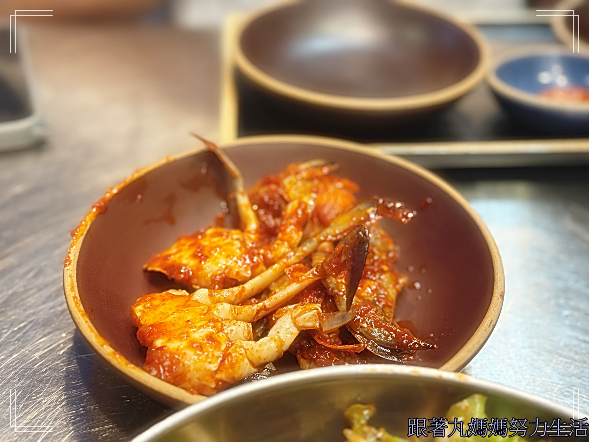 【韓國.釜山】【Egg Drop2.0.KK day跟團行程.百年食堂烤肉】【海東龍宮寺 +青沙浦天空步道+ 藍線公園海岸列車 + 白淺灘文化村 + 甘川洞文化村】行程不雷但是人很雷的故事來了·Day3·Ep2 - 第34張圖