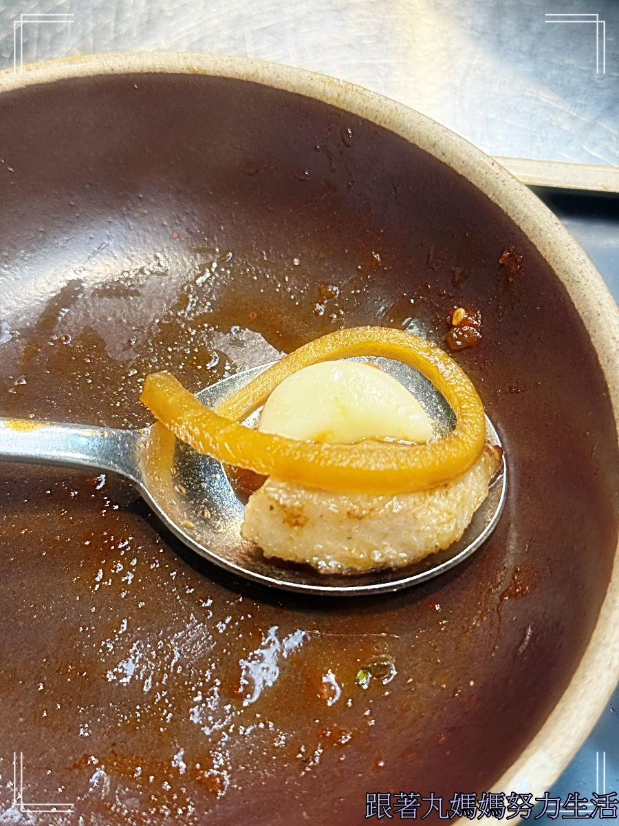 【韓國.釜山】【Egg Drop2.0.KK day跟團行程.百年食堂烤肉】【海東龍宮寺 +青沙浦天空步道+ 藍線公園海岸列車 + 白淺灘文化村 + 甘川洞文化村】行程不雷但是人很雷的故事來了·Day3·Ep2 - 第38張圖