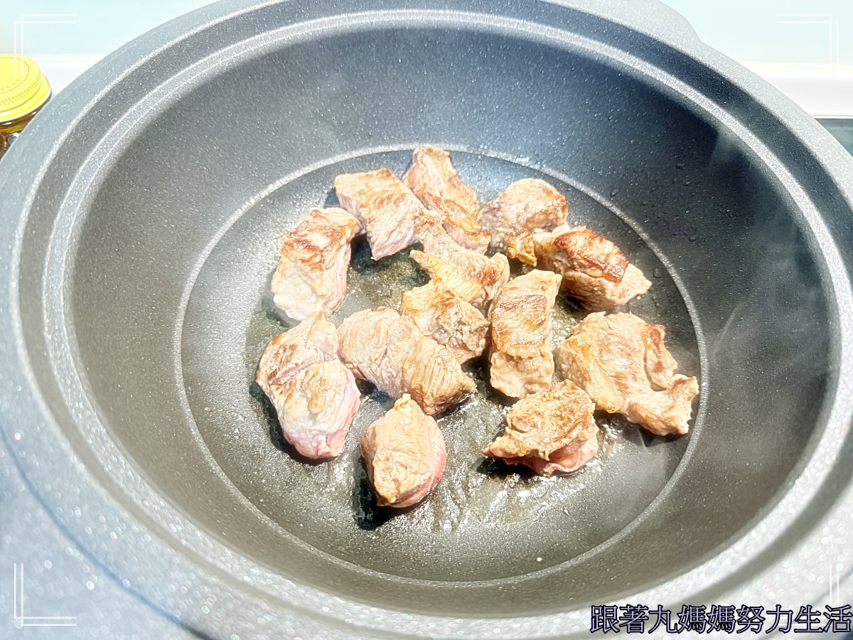【丸媽煮飯‧番茄紅燒牛肉麵】丸媽拿手私房菜紅燒牛肉麵 - 第6張圖 【丸媽煮飯‧番茄紅燒牛肉麵】丸媽拿手私房菜紅燒牛肉麵