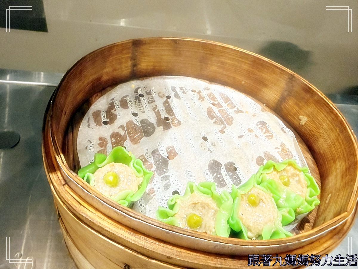 【苗栗．苗栗馥藝金鬱金香酒店．青焰炭火熟成牛排．長興釣蝦場】秘密任務外的玩樂行程．被釣蝦場耽誤的臭豆腐