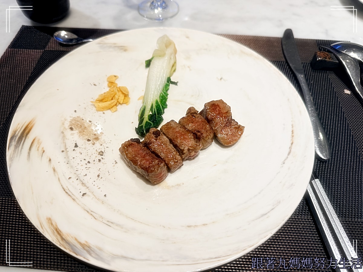 【宜蘭.礁溪.風華渡假酒店.春沐鐵板燒】二訪風華渡假酒店.過年前的情人節外宿酒店 - 第33張圖 【宜蘭.礁溪.風華渡假酒店.春沐鐵板燒】二訪風華渡假酒店.過年前的情人節外宿酒店
